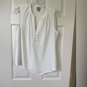 Chicos Sleeveless Blouse Ivory Size 1 - 8/10